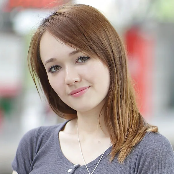 Jahnvi Singh
                                    Web Develop - 华体会